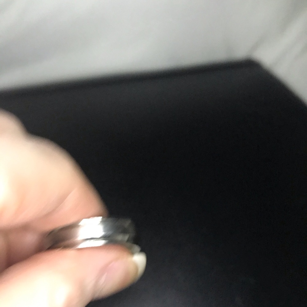 Mans Ring - image 4